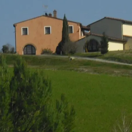 Aparthotel Antonella House -podere Della Collina *