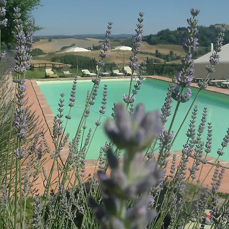 Aparthotel Antonella House -podere Della Collina *