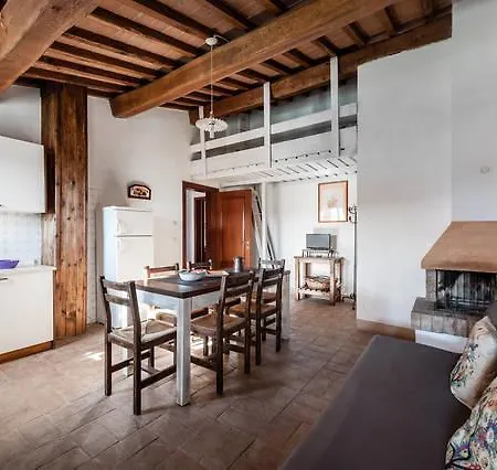 Antonella House -podere Della Collina * Palaia