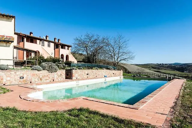 Lägenhetshotell Antonella House -podere Della Collina 3*